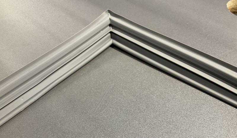 Whirlpool/Indesit Kühlschrank-Magnetdichtung 488000851836 Türdichtung