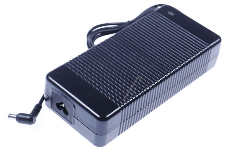 19,5V-10,8A Netzteil für LG Notebooks/Monitore Classic PSE50405EU DC-Ausgang