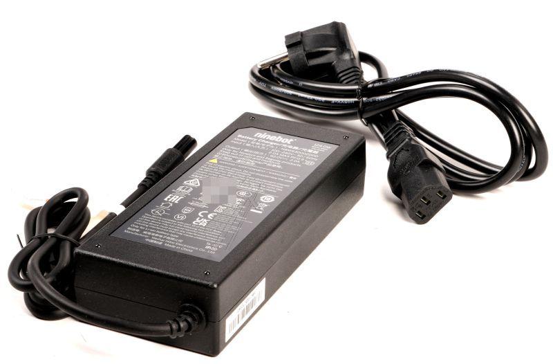 Ladegerät Segway-Ninebot AB.04.01.00.0356 für Gokart Pro