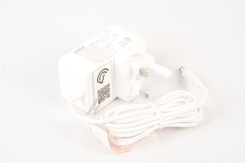 Ladegerät Segway-Ninebot AB.50.0036.79 für E-Scooter Zing C Series C8 C20