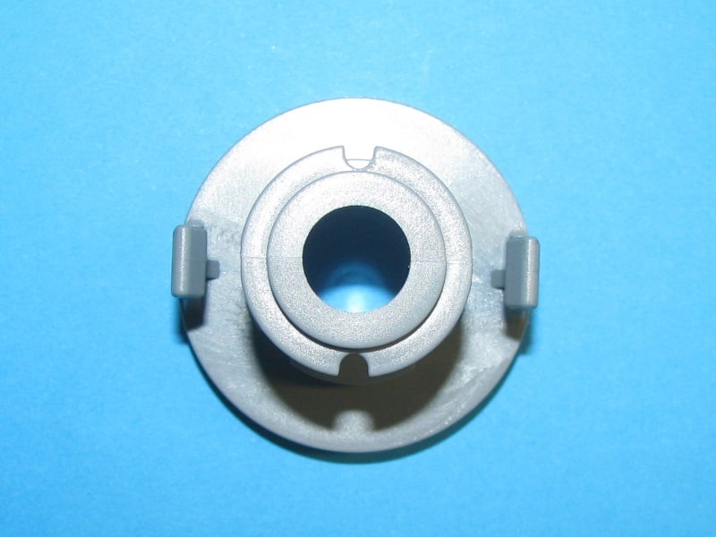 Sprüharmhalter für Kühlschrank Hisense/Gorenje 700347 Unterer Sprüharm