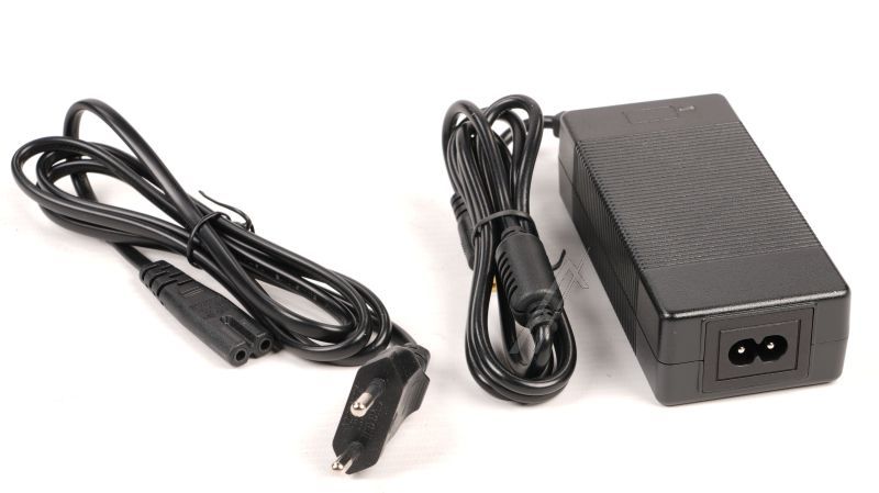 Ladegerät Ducati Aprilia Jeep JE-JAF-AS-230002-034 42V 1.5A für E-Scooter