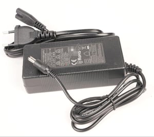 Ladegerät Aprilia E_SRZ 13 42V 1.5A FY0684201500 für E-Scooter ESRZ ESRZWTS ESRZSAFERIDE