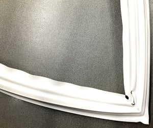 tuerdichtung-fuer-kuehlschrank-homa-3020400100-kuehlschrankdichtung.520851