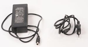 Batterieladegerät 42V 1.5A Ducati Argento P1P-P1E-AC20-001 für E-Scooter