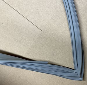 tuerdichtung-fuer-kuehlschrank-hisense-gorenje-hk1947432-dichtungsring-frostschutz.684411