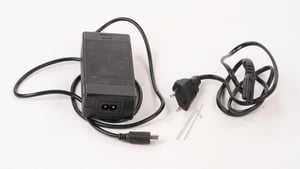 Batterieladegerät 42V 1.5A Ducati Argento P1P-P1E-AC20-001 für E-Scooter