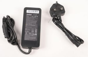 Ladegerät Segway-Ninebot AB.05.17.00.0012 54.6V/1.3A UK für E-Scooter F3 F3PRO