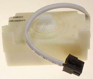 eiswuerfelbereiter-fuer-beko-ofen-c00866323-kuehlung.532886