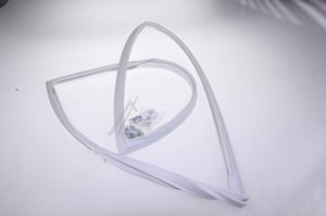 tuerdichtung-fuer-kuehlschrank-liebherr-710886400-weiss-645-5x523mm.508245