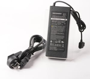 Ladegerät Segway-Ninebot 10.02.7074.00 für E-Scooter Ninebot One Z10