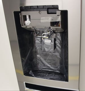 Gefrierschranktür für Kühlschrank Lg ADD75176209 Unten mit Wasserleitung