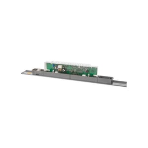 Steuerungsmodul unprogrammiert Programmierung erforderlich mit KD-Software iService Programmierung erforderlich mit KD-Software iServi 12009745