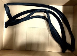 magnetdichtung-fuer-gefrierschranktueren-schwarz-682-5-x-663-5-mm-2248016483.674472