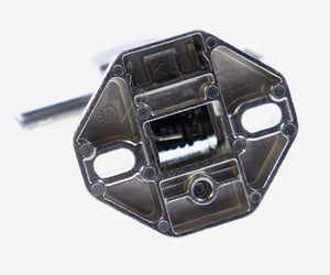 Türscharnier für Whirlpool Ofen 488000666270 Metall, links