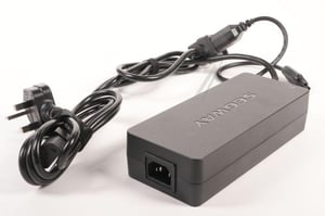 Ladegerät 83V 4A für E-Scooter Segway Ninebot AB0602000091 UK Anschluss