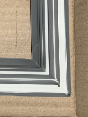 kuehlschrankdichtung-fuer-kuehlschrank-whirlpool-488000526613-gefrierfachdichtung.539128