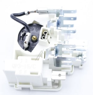 verbindungsbox-fuer-kuehlschrank-hisense-gorenje-498910-qp3-15-c-b23-105-anlaufrel.535274