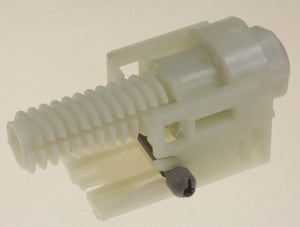 beko-geschirrspueler-standfuss-c00916147-links-vorne.527230