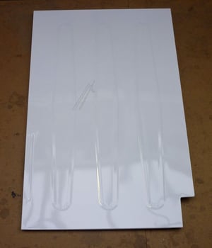 seitenverkleidung-rechts-fuer-kuehlschrank-beko-c00873610-rechte-tuerseite.530759