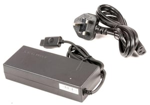 Ladegerät Segway-Ninebot AB.06.01.00.0207 für E-Scooter GT1 GT2