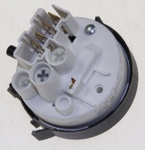 wassersensor-fuer-waschmaschine-whirlpool-indesit-482000029999-ueberlaufschutz.659402