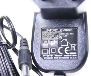 Ladegerät für Staubsauger Candy Hoover 48025661 Akku