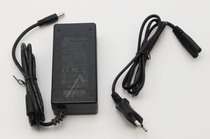 Ladegerät FY4202000 für E-scooter Acer 70G2BHJ001 Akku laden