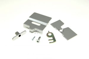 tuerverschluss-fuer-dometic-kuehlschrank-241275785-weiss-gebogen.527068