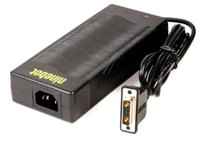 120W Ladegerät Segway-Ninebot 01.11.1061.01 für E-Scooter