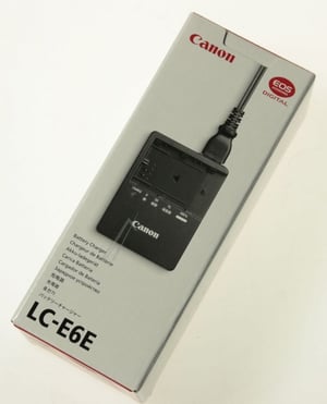 Canon Lc-e6e Ladegerät für Klimaanlage 3349B001 Kamera-Akku